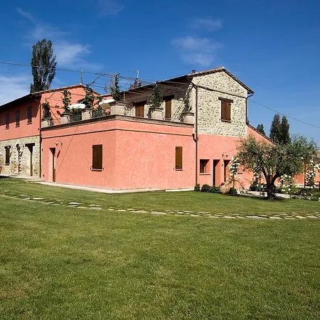 Casale Le Selvette Country house *