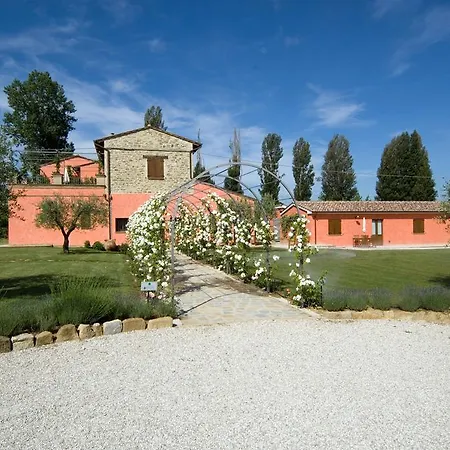 Casale Le Selvette Country house *